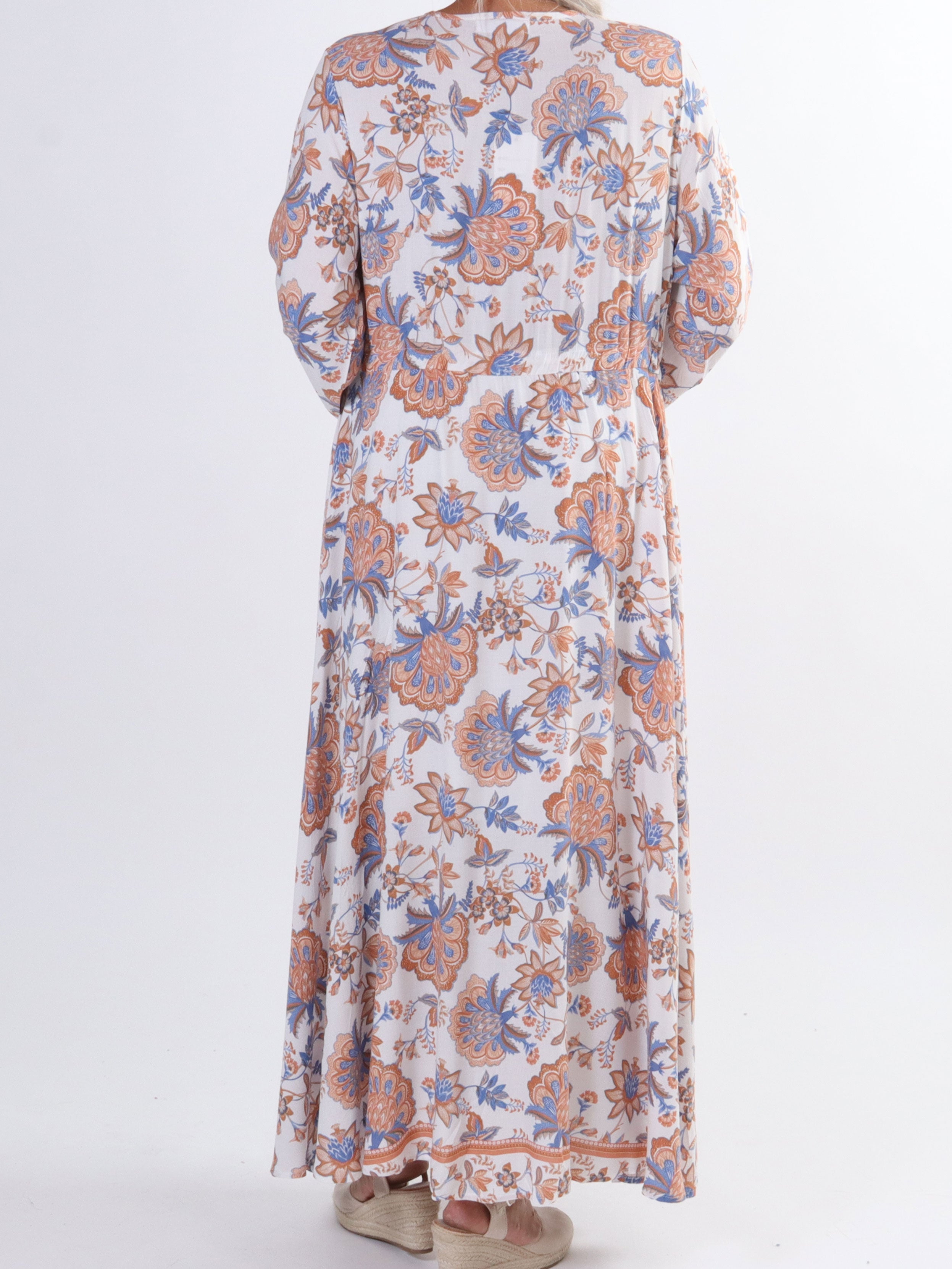 Victoria - Lång sommarklänning med knytband i midjan